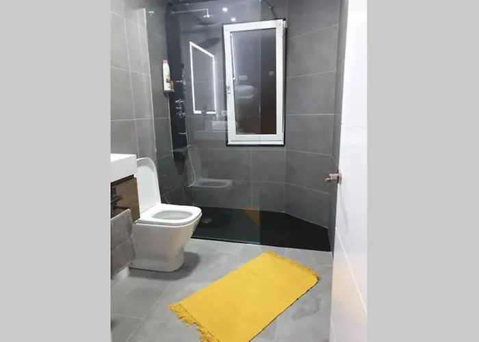 Lucy Lu Apartament *